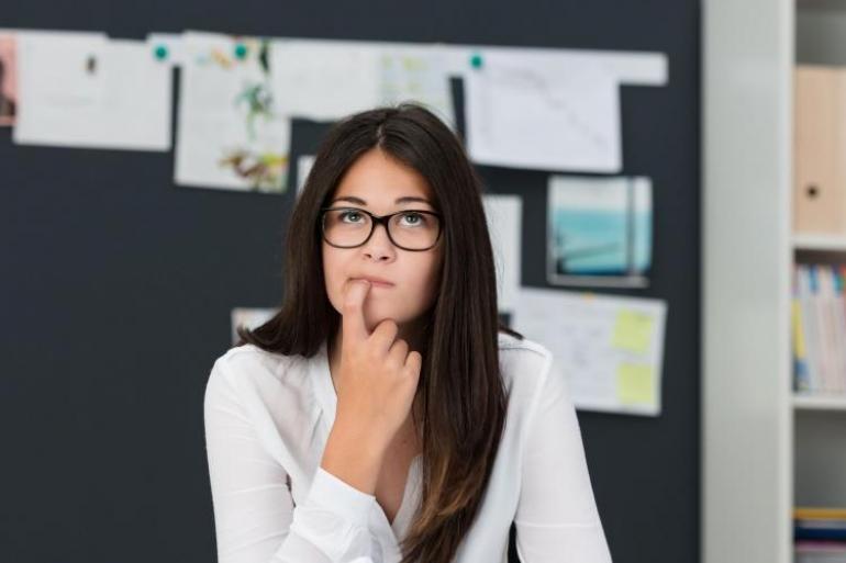 Antes de asistir a una entrevista debes prepararte para dar las mejores respuestas. Foto:123rf.com